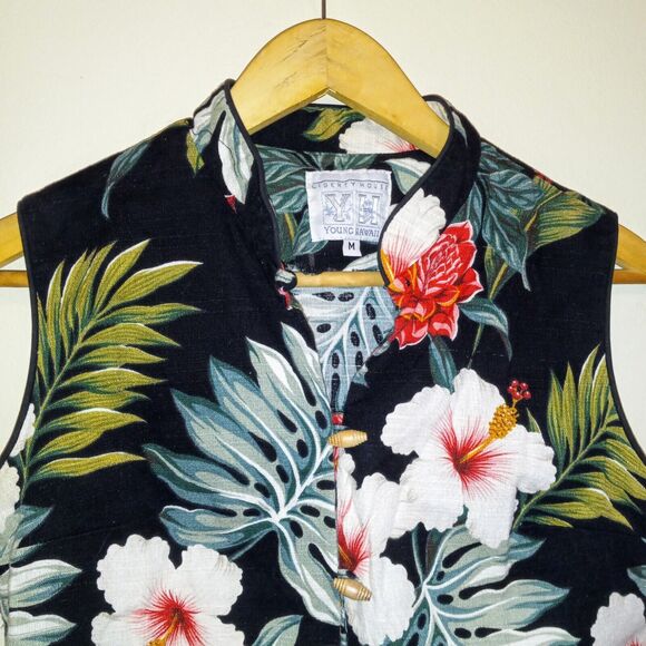 Vintage Liberty House Young Hawaii Cropped Shirt-Medium-Toggle Button-Sleeveless - Picture 2 of 8